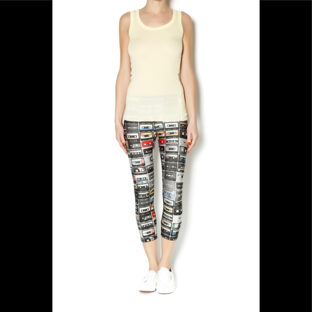 ✨NWOT Zara Terez Cassette Tape Legging✨